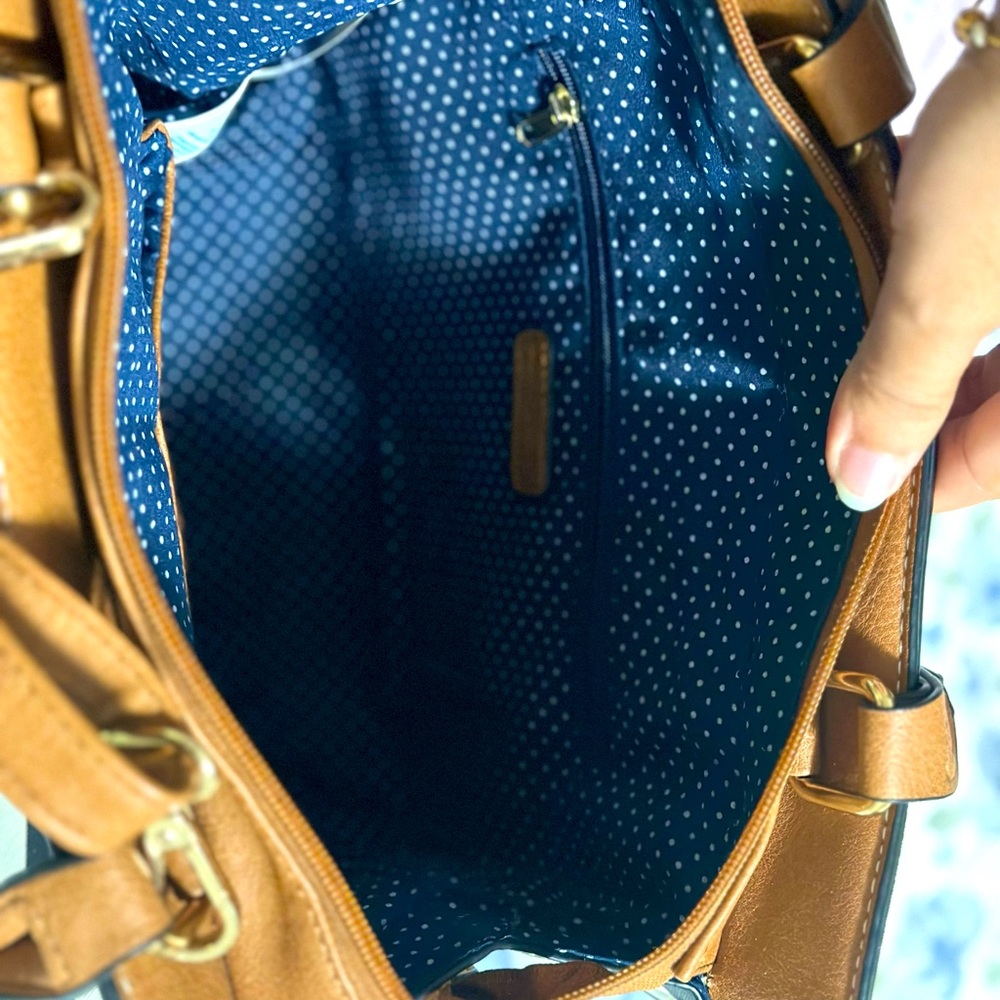 Call it Spring tote - Picture 7 of 7